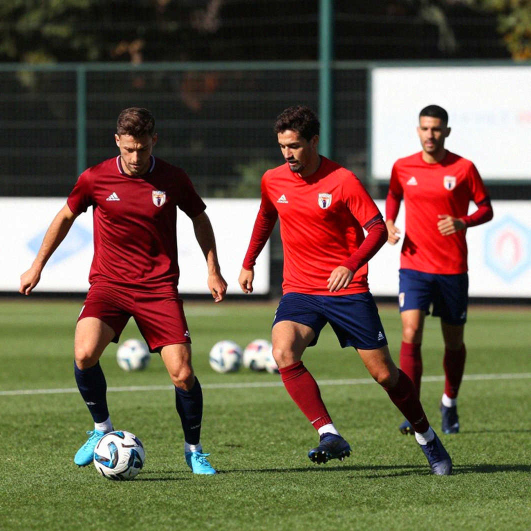 U23 Việt Nam – U23 Philippines: 27 cú sút, một bàn thắng và cái nắng 13 giờ 30 không ai nhắc